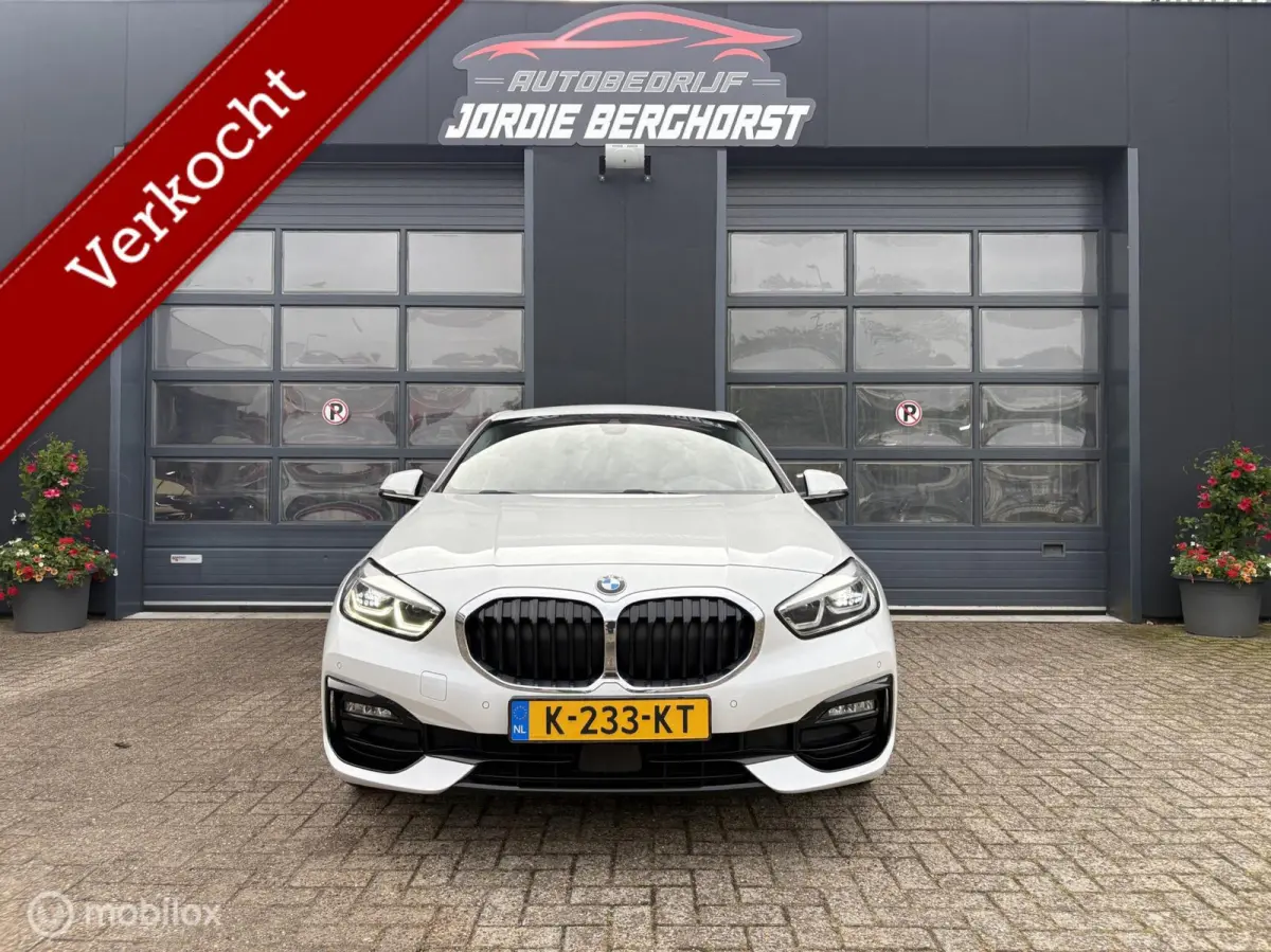 118i Sport Executive
