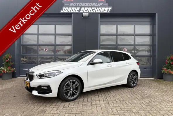 118i Sport Executive
