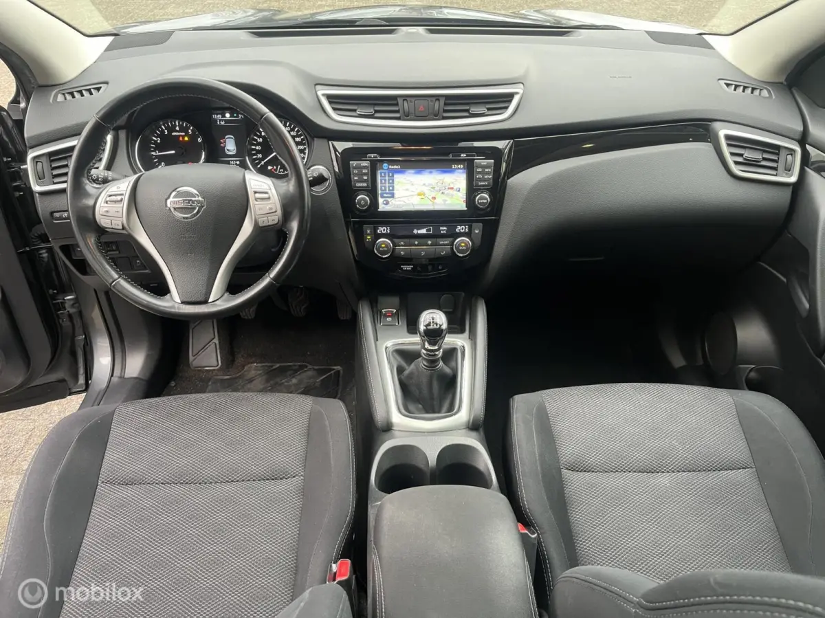 1.2 N-Connecta NAVI*CAMERA*PANO-DAK*PDC*CRUISE*