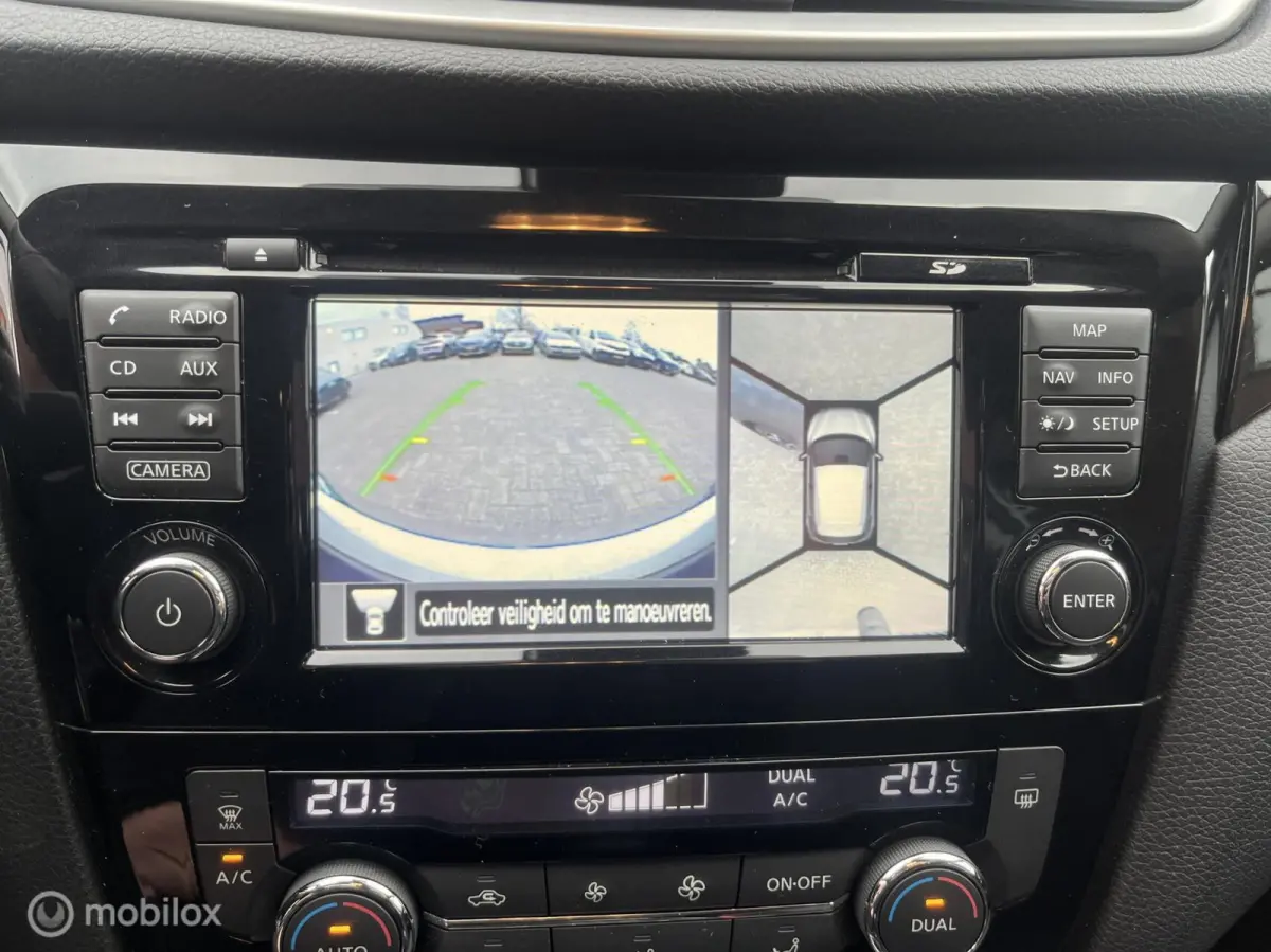 1.2 N-Connecta NAVI*CAMERA*PANO-DAK*PDC*CRUISE*
