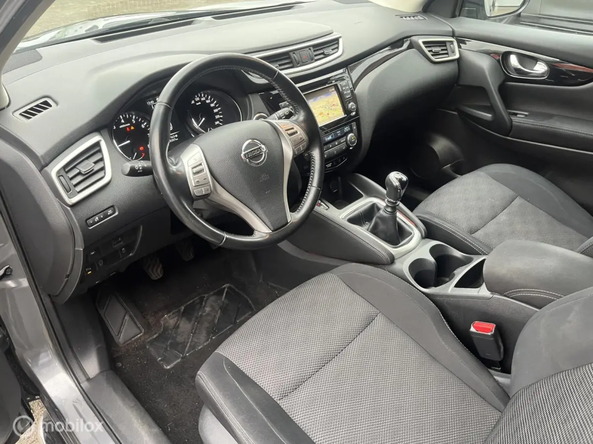 1.2 N-Connecta NAVI*CAMERA*PANO-DAK*PDC*CRUISE*