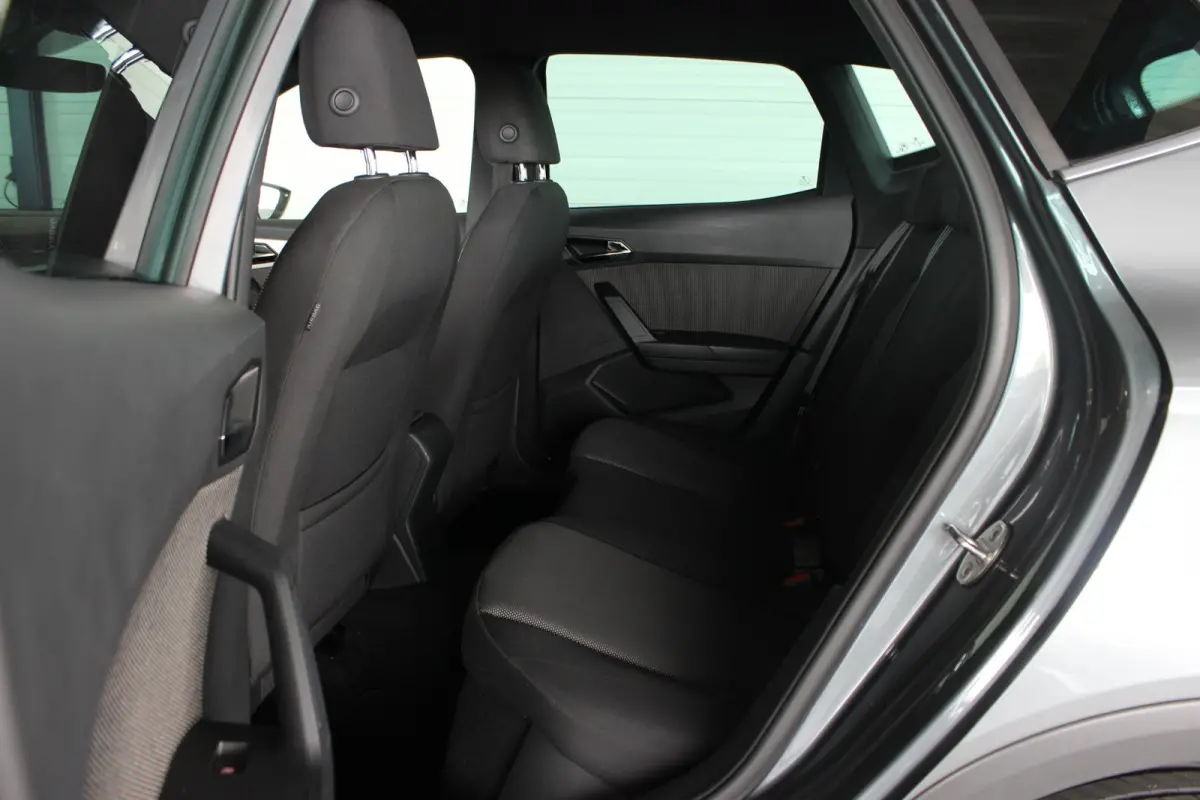 1.0 TSI Xcellence Launch Edition Full LED | Adapt. Cruise | Carplay | Camera | Navi | Bluetooth | Keyless | Beats | 17" LMV | PDC V+A