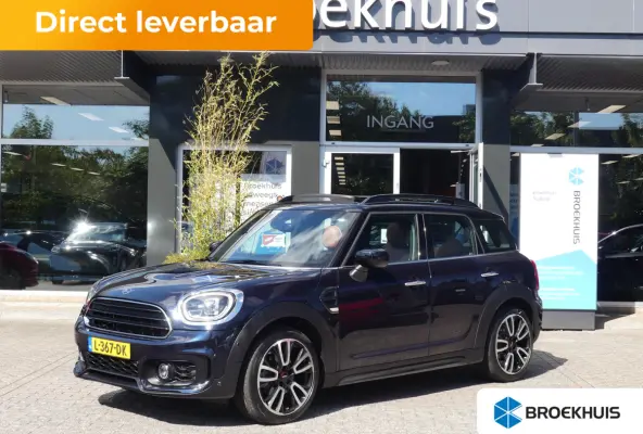 | PANORAMADAK | STOELVERWARMING | HEAD-UP | PARKEERSENSOREN V+A | LMV 19" | NAVI | APPLE CARPLAY / ANDROID AUTO |