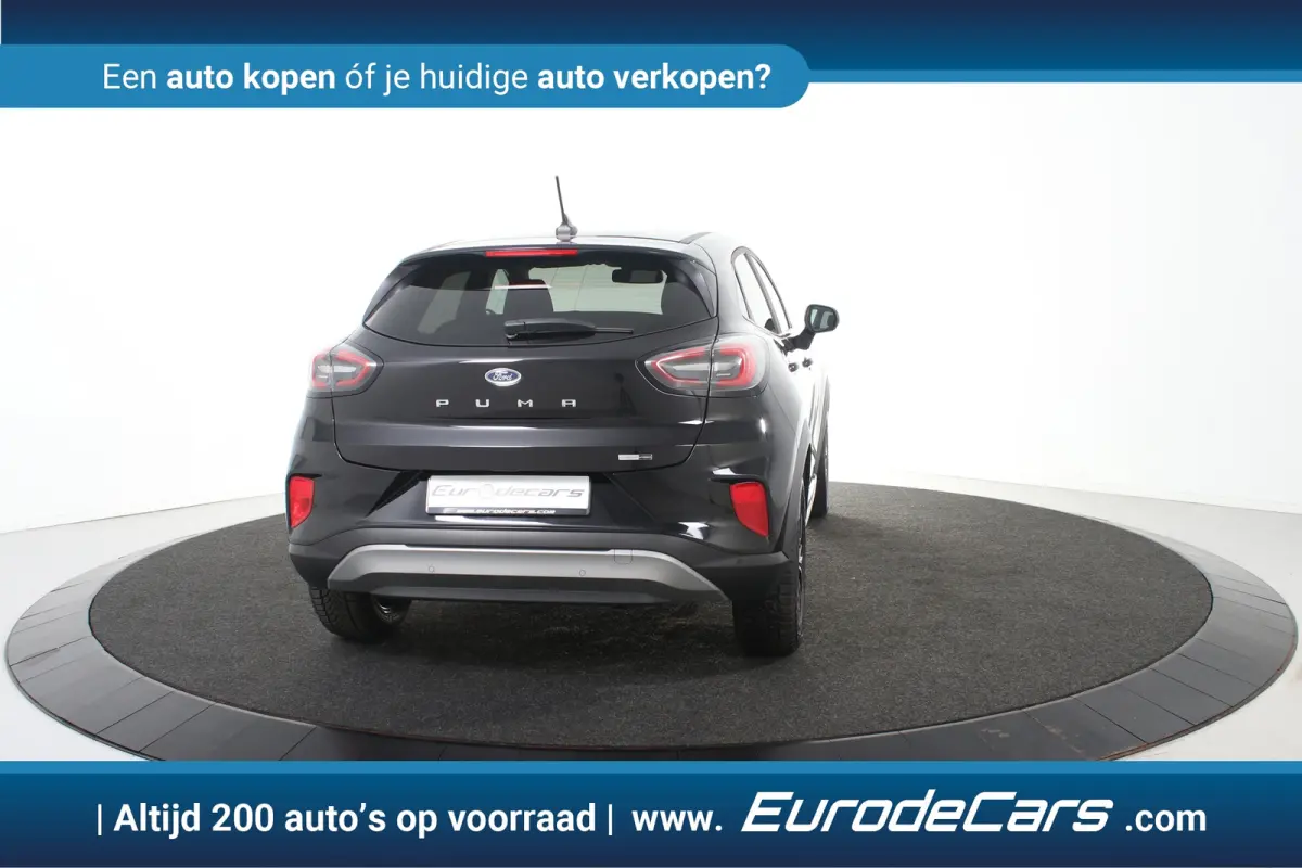 Titanium *1ste Eigenaar*Park assist*Stoelverwarming*DAB*