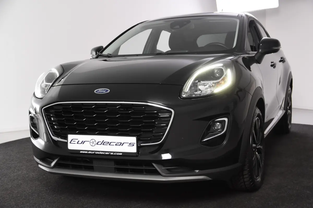 Titanium *1ste Eigenaar*Park assist*Stoelverwarming*DAB*