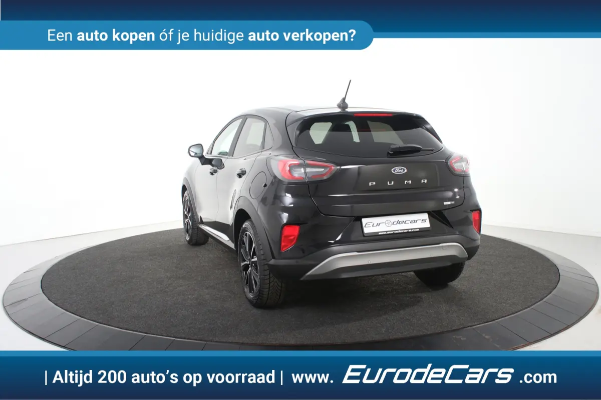 Titanium *1ste Eigenaar*Park assist*Stoelverwarming*DAB*