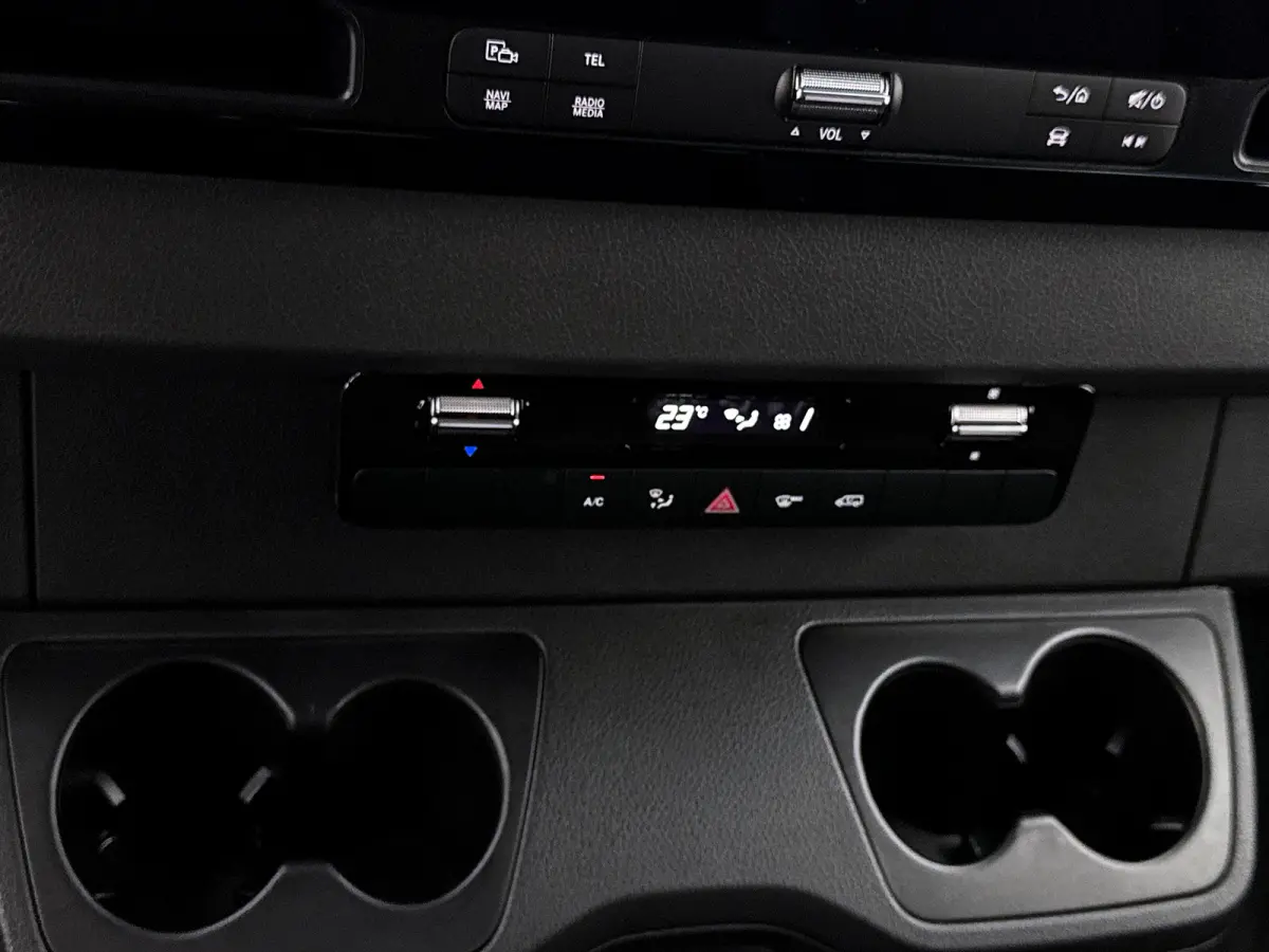 319 1.9 CDI L2H2 Pro Trekhaak Navigatie Parkeerpakket Stoelverwarming Led high performance