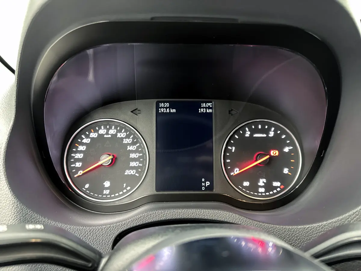 319 1.9 CDI L2H2 Pro Trekhaak Navigatie Parkeerpakket Stoelverwarming Led high performance