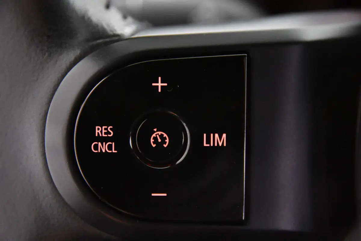1.5 Cooper ALL4 *1ste Eigenaar*Navi*Leer*Carplay*