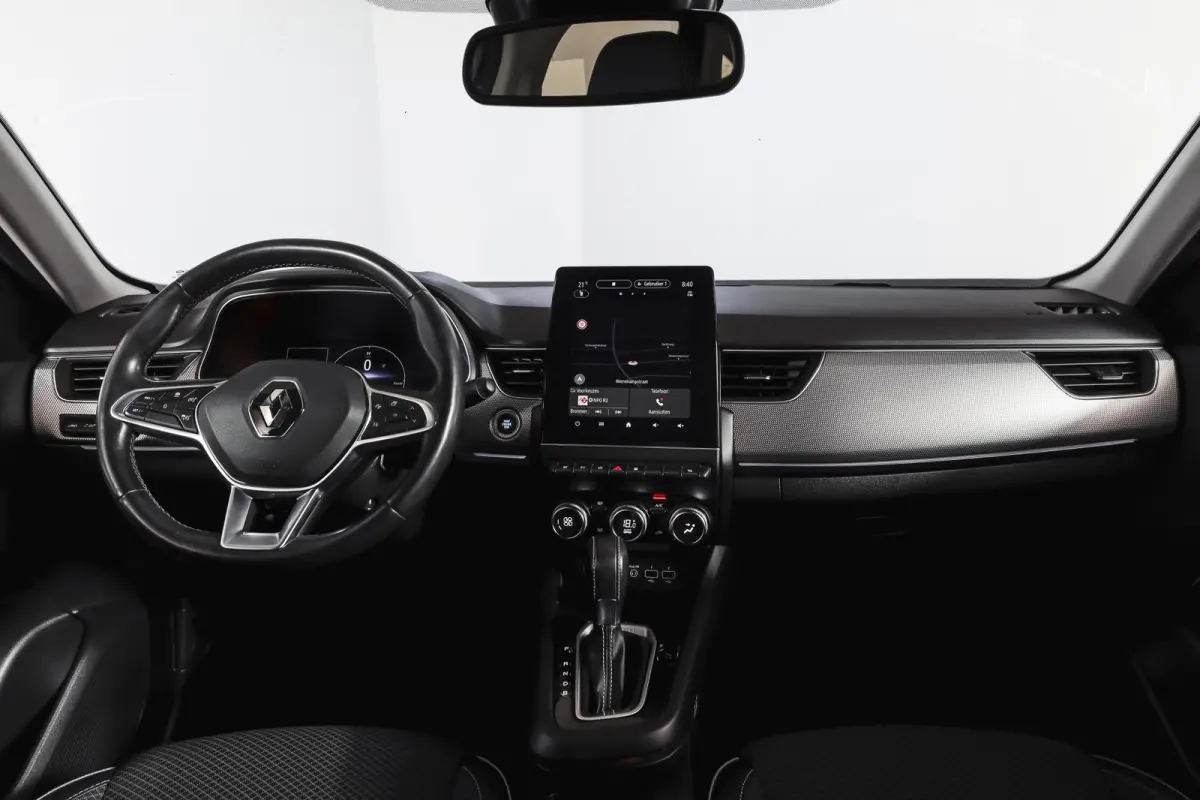 1.6 E-Tech full hybrid 145 techno | Dig. Cockpit | Adapt. Cruise | Stoel-+Stuurverw. | PDC | Camera | NAV + App, Connect | ECC | Afn. Trekhaak | LM 18" |