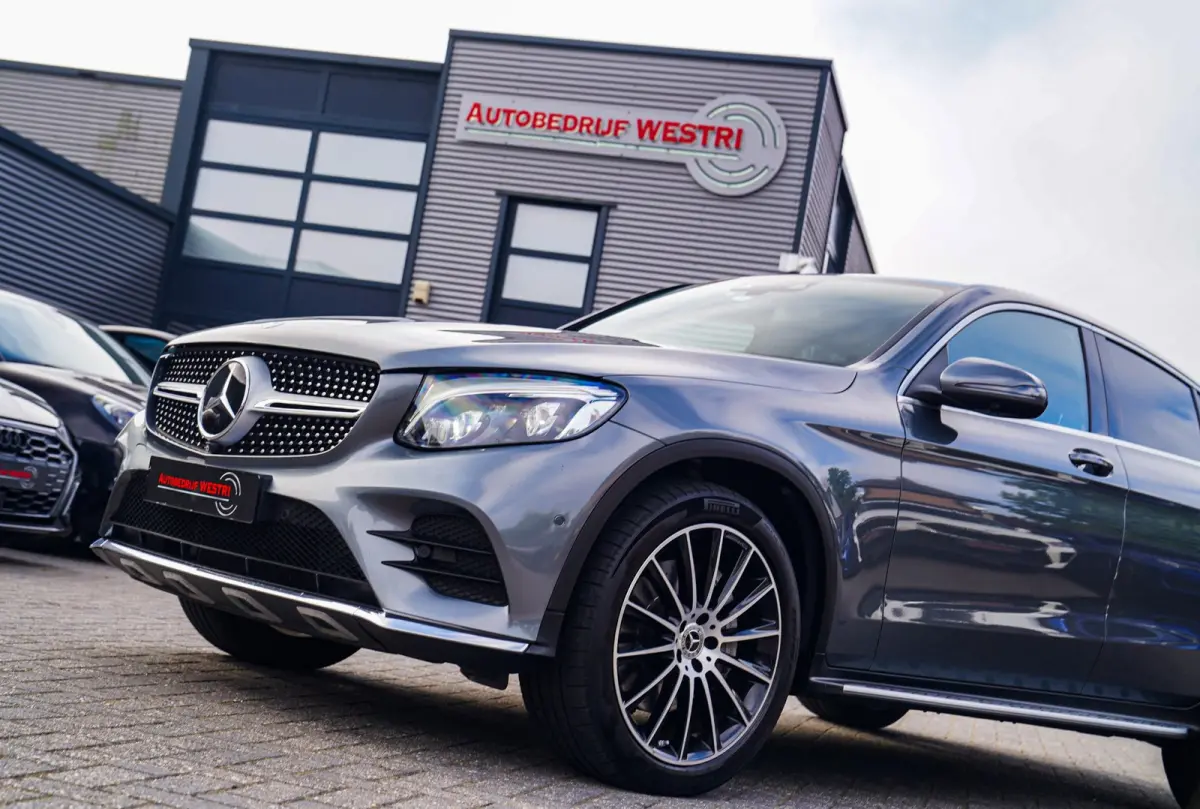 300 4MATIC | 360 Camera | Burmester | Panorama Dak | Lane Assist | Adaptief Cruise Control