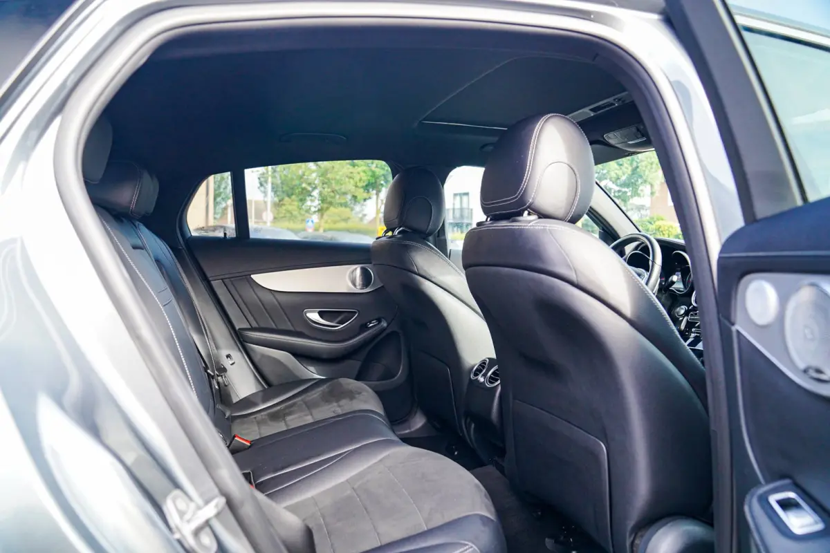 300 4MATIC | 360 Camera | Burmester | Panorama Dak | Lane Assist | Adaptief Cruise Control