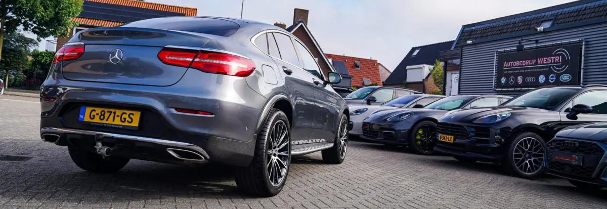 300 4MATIC | 360 Camera | Burmester | Panorama Dak | Lane Assist | Adaptief Cruise Control