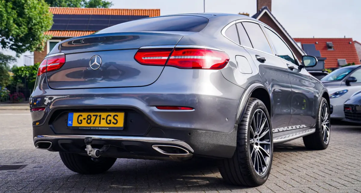 300 4MATIC | 360 Camera | Burmester | Panorama Dak | Lane Assist | Adaptief Cruise Control