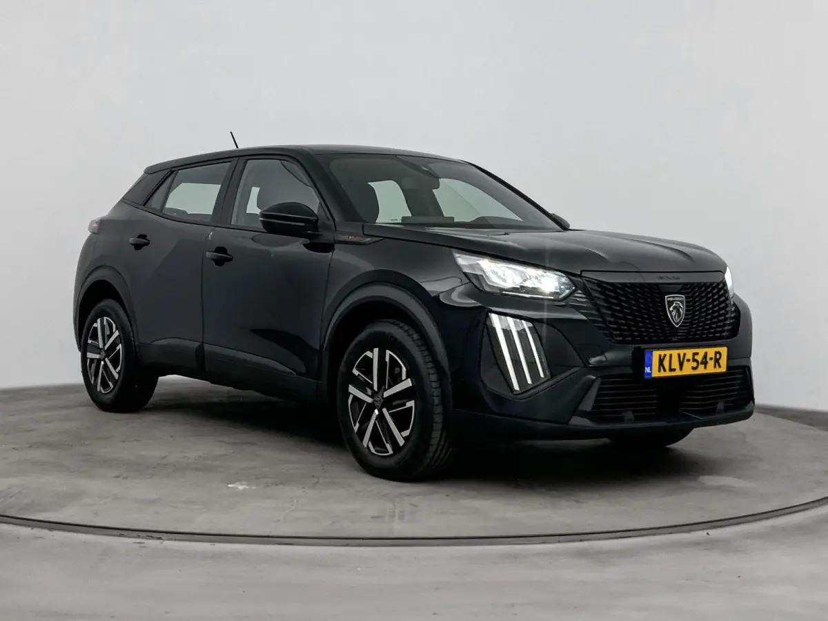 SUV 100 pk Style | Apple Carplay/Android Auto | Airco | Rijstrooksensor met Correctie | Parkeerhulp achter