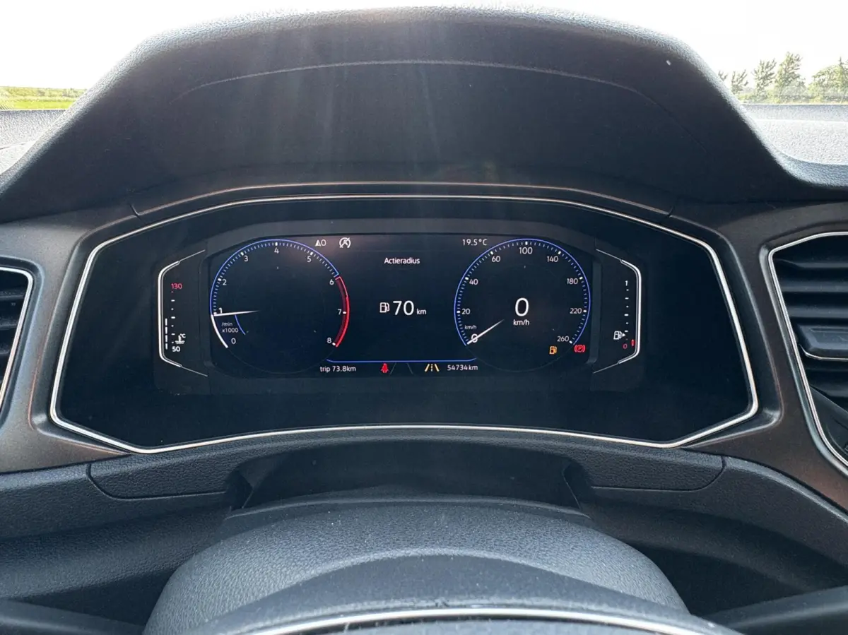 1.0 TSI Style |PDC|Carplay|ACC|Airco