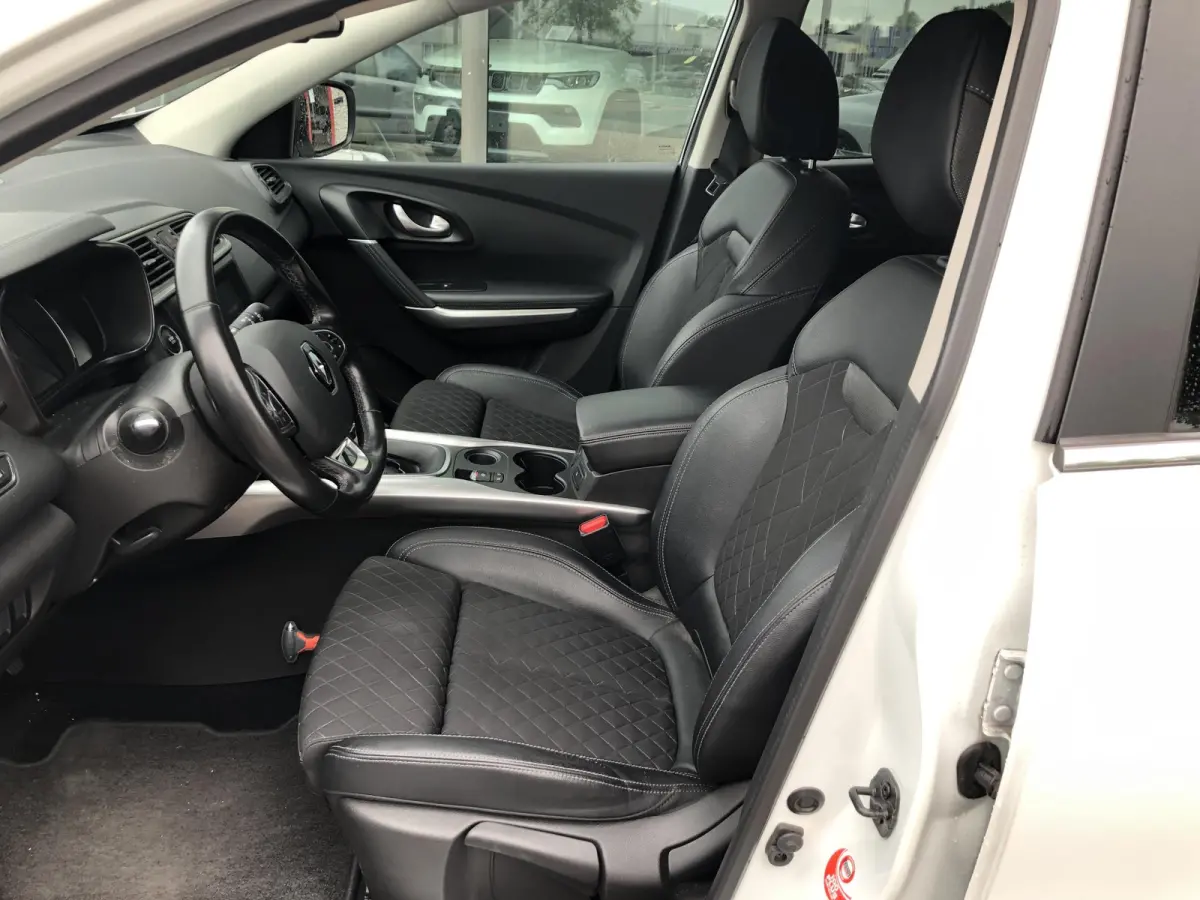 1.3 TCe 160PK Intens Automaat NAVI|CLIMATE|CAMERA|APPLE/ANDROID|PDC|STOELVERWARMING|DAB|18"