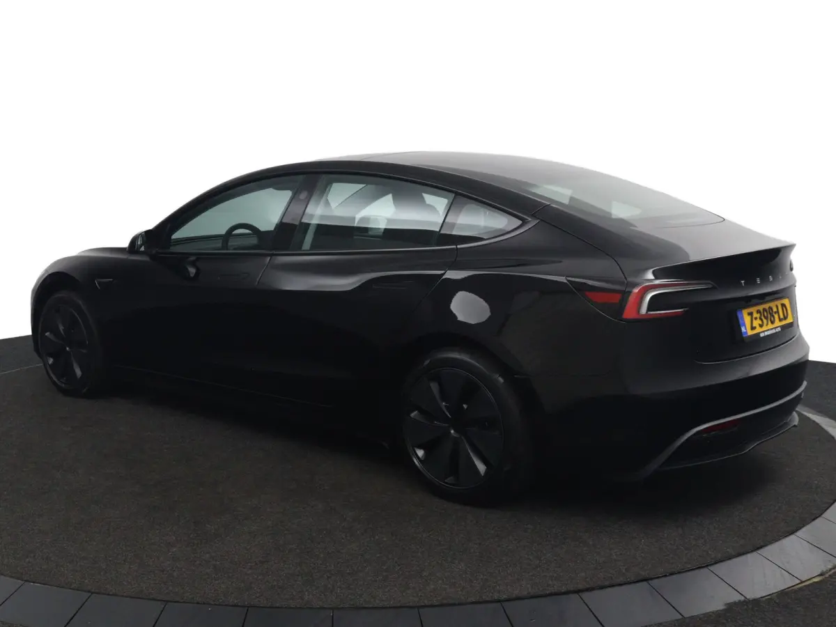 Premium Long Range AWD 78 kWh | Panoramadak | Stoelventilatie | Stoelverwarming | Adaptive Cruise | Navigatie |