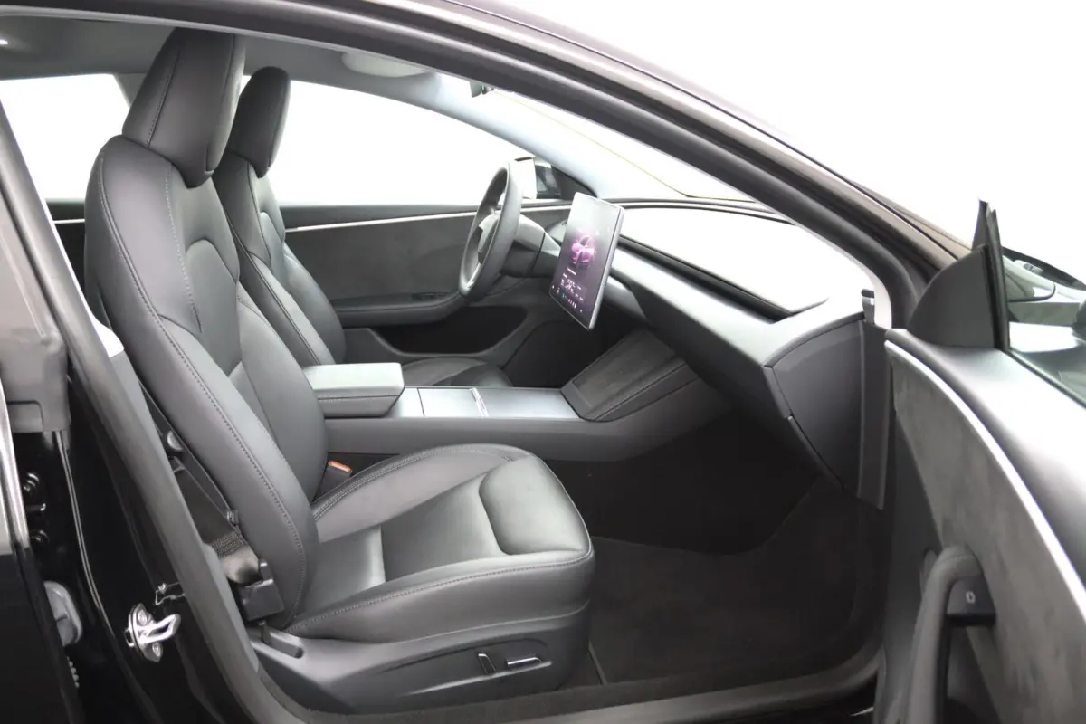 Premium Long Range AWD 78 kWh | Panoramadak | Stoelventilatie | Stoelverwarming | Adaptive Cruise | Navigatie |