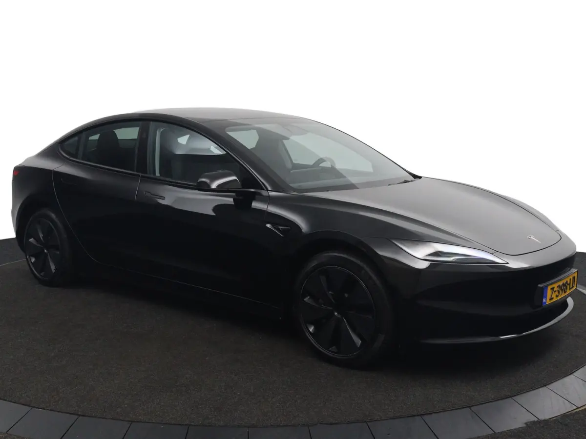 Premium Long Range AWD 78 kWh | Panoramadak | Stoelventilatie | Stoelverwarming | Adaptive Cruise | Navigatie |