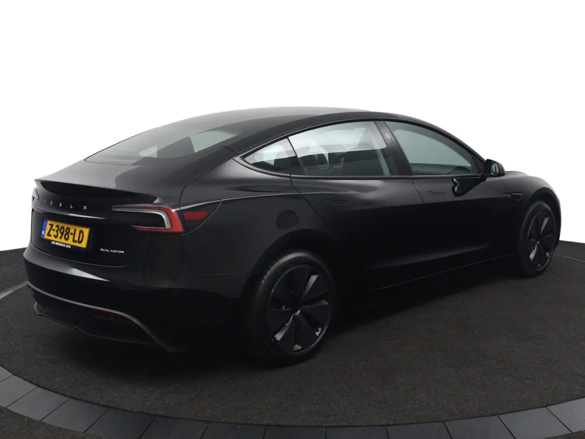 Premium Long Range AWD 78 kWh | Panoramadak | Stoelventilatie | Stoelverwarming | Adaptive Cruise | Navigatie |
