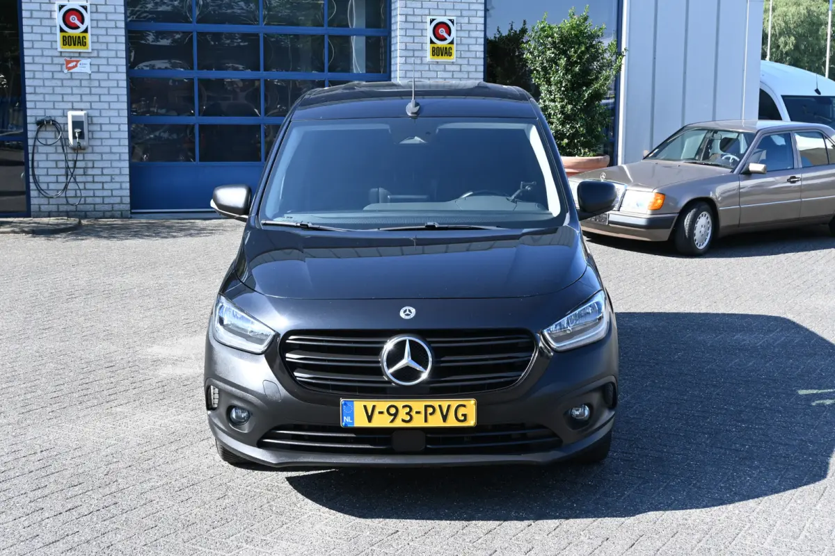 110 CDI L1 Pro 3-Zits, Camera, Apple Carplay/Android Auto