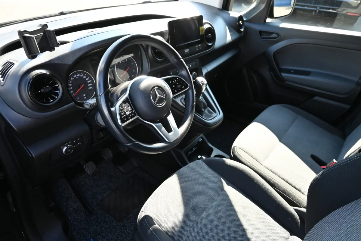 110 CDI L1 Pro 3-Zits, Camera, Apple Carplay/Android Auto