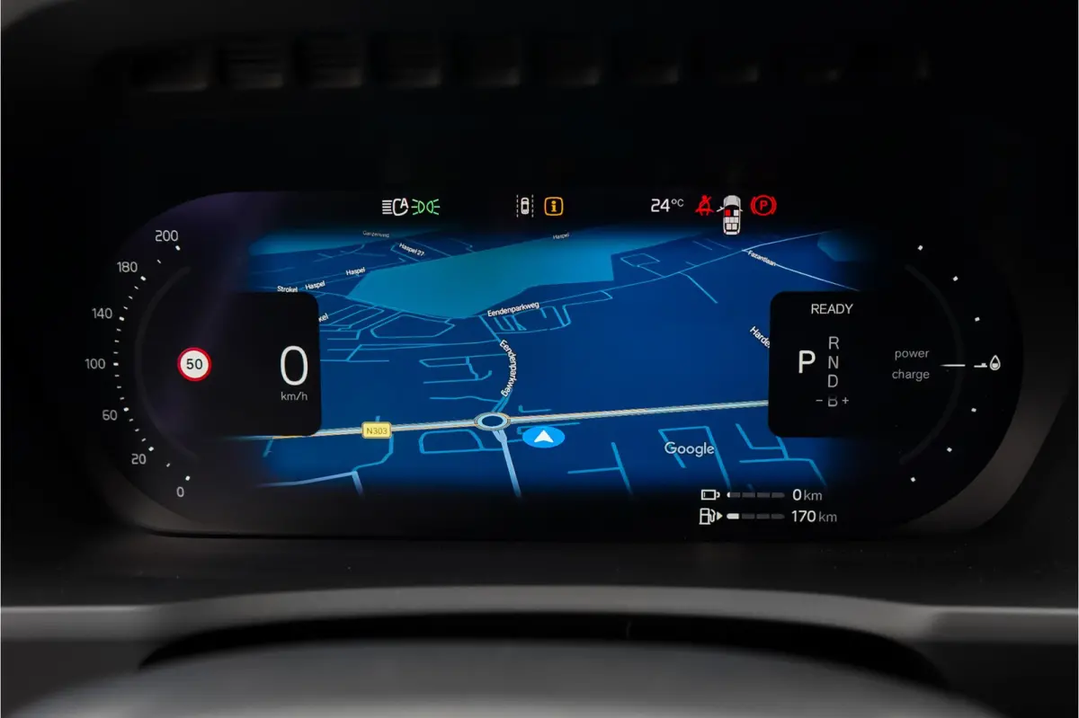 2.0 T8 Plug-in AWD Ultra Black 7p Model 2027 B&W Pano Massage Stoelventilatie Trekhaak