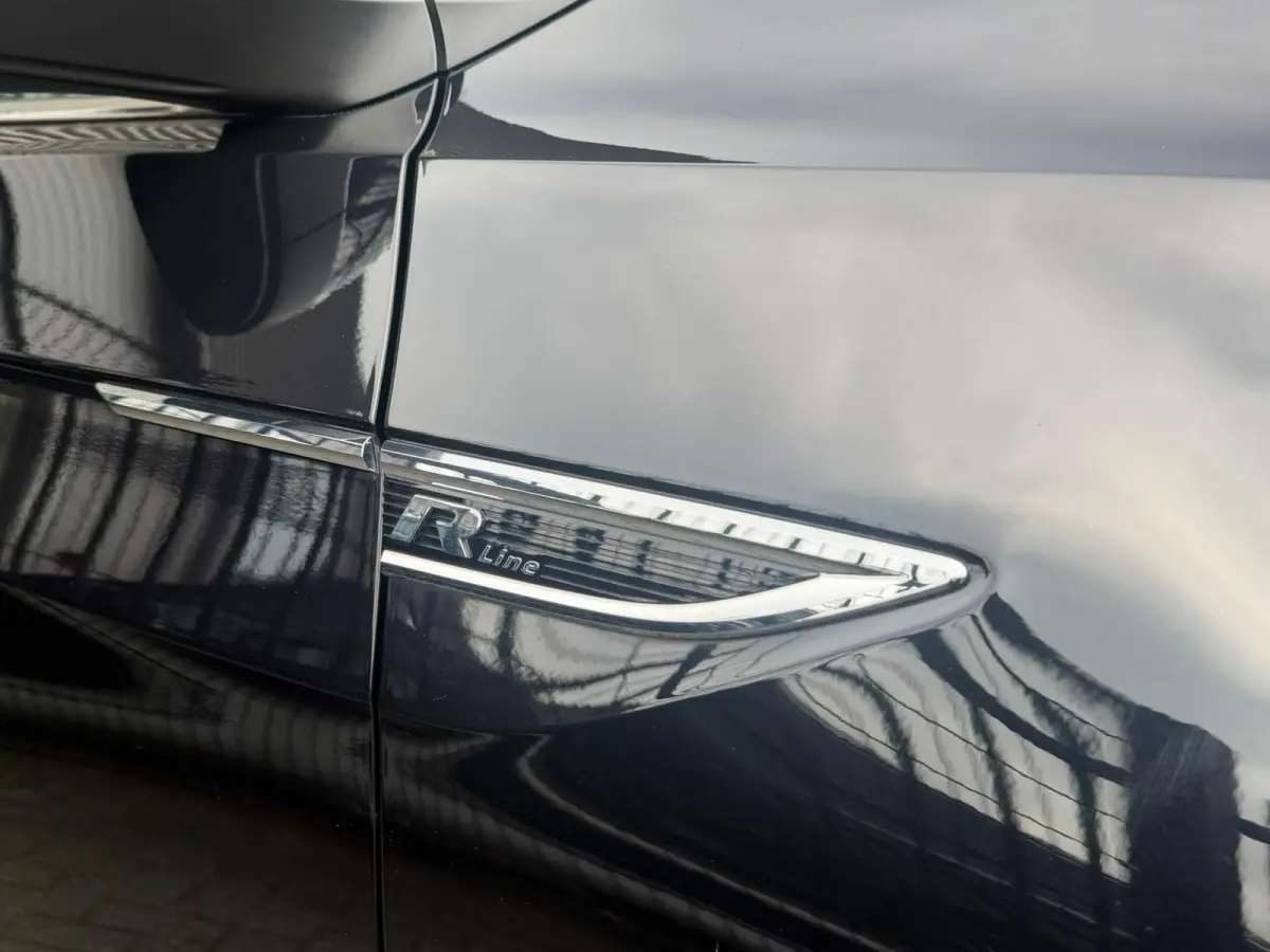 1.0 TSI Style Business R