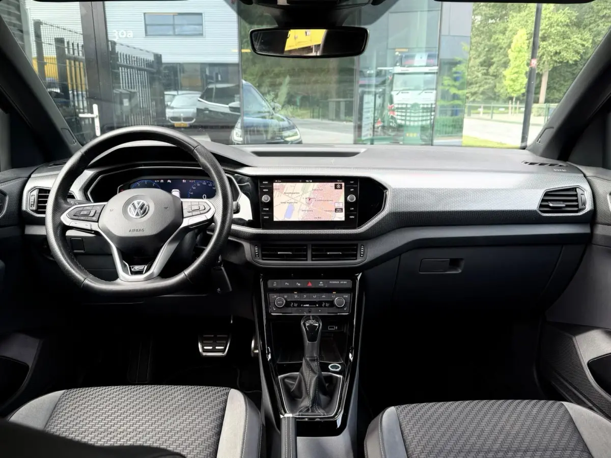 1.0 TSI Style Business R