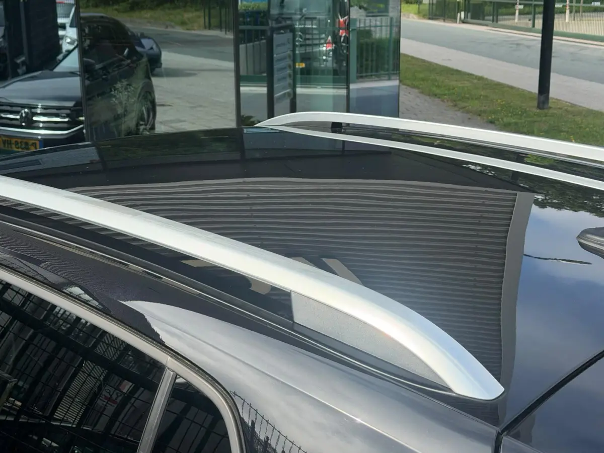 1.0 TSI Style Business R