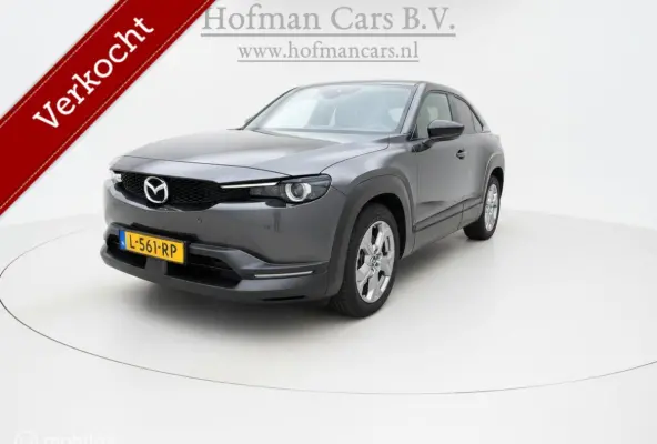 e-SkyActiv Comfort 36 kWh | 49.008 km | 92% SOH | Achteruitrijcamera | 18 Inch | Metallic | 2021