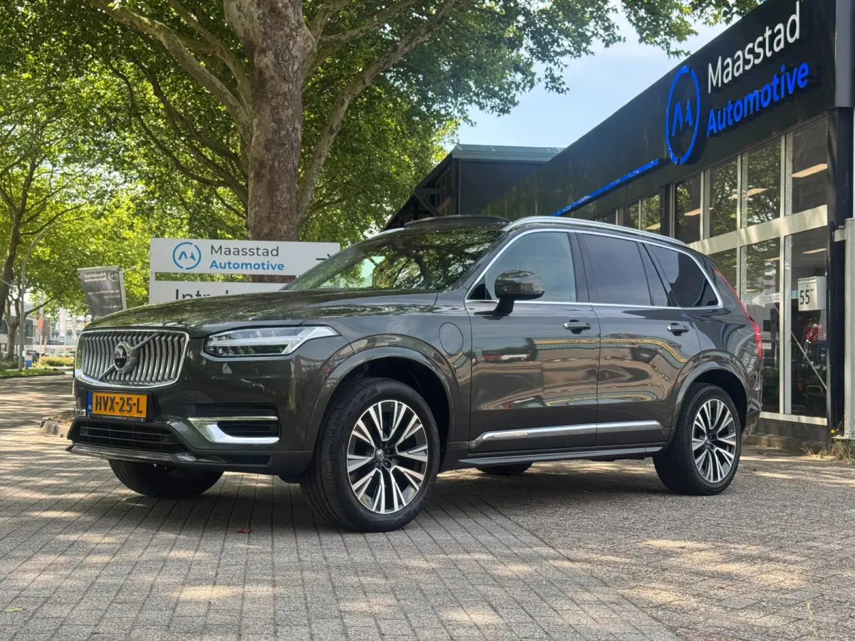 2.0 T8 Recharge AWD Plug in Hybrid Dealer onderhouden 7- Zits