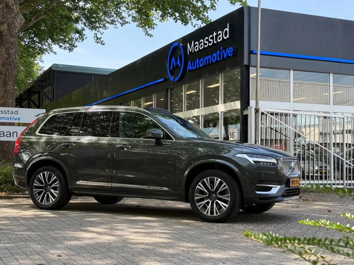 2.0 T8 Recharge AWD Plug in Hybrid Dealer onderhouden 7- Zits