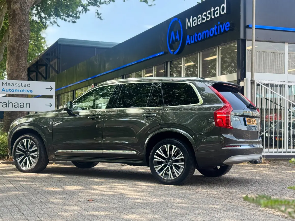 2.0 T8 Recharge AWD Plug in Hybrid Dealer onderhouden 7- Zits
