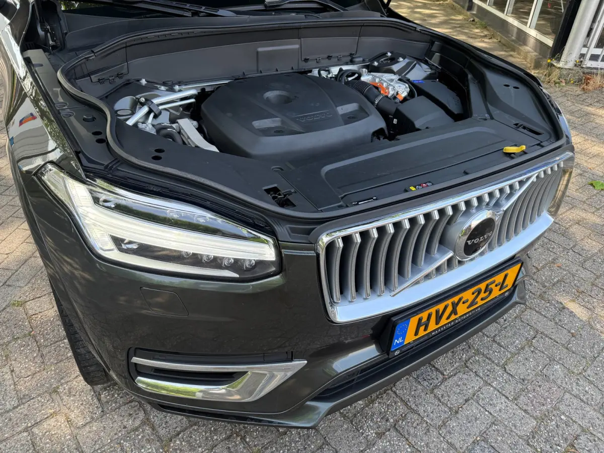 2.0 T8 Recharge AWD Plug in Hybrid Dealer onderhouden 7- Zits