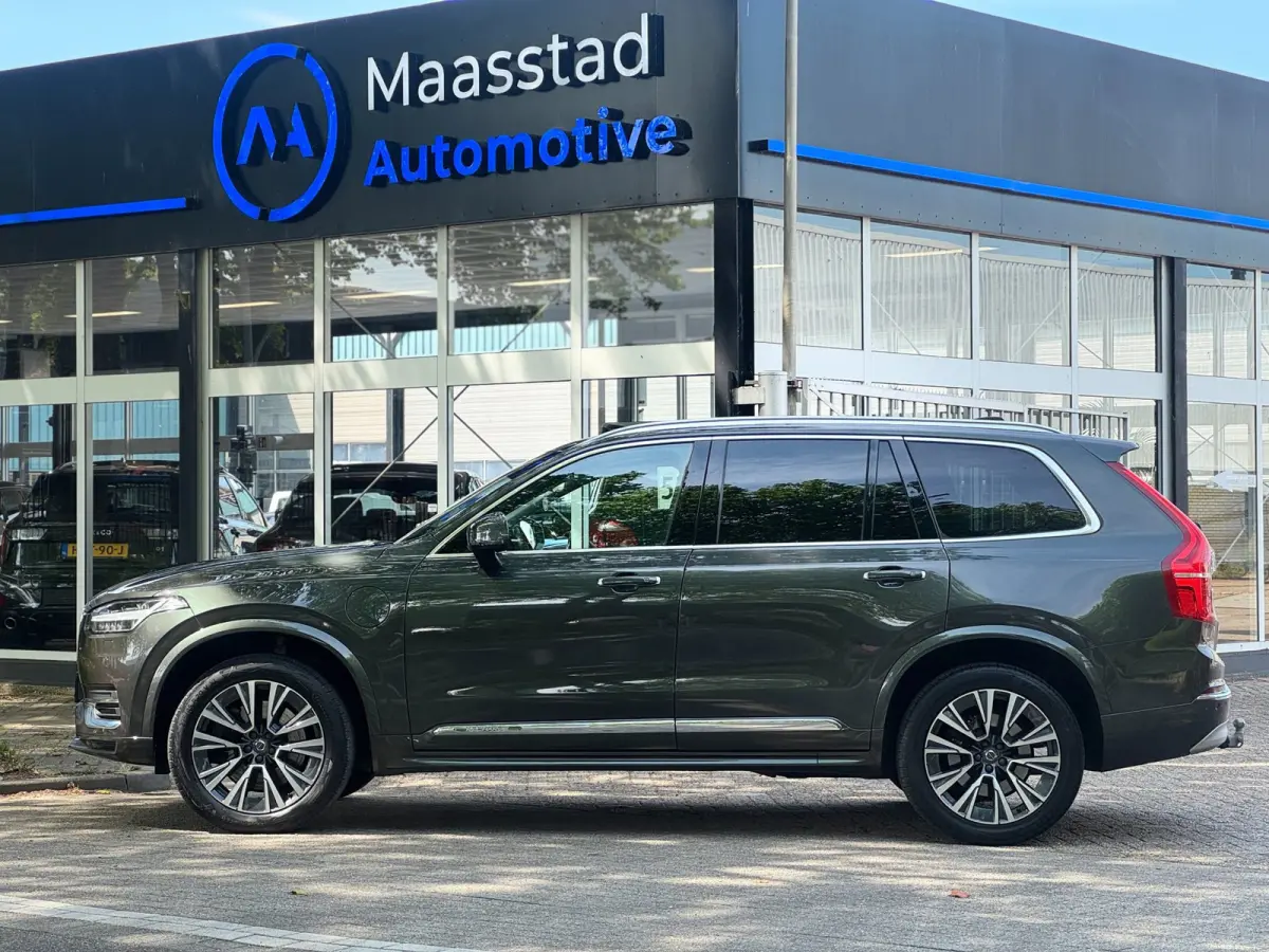 2.0 T8 Recharge AWD Plug in Hybrid Dealer onderhouden 7- Zits