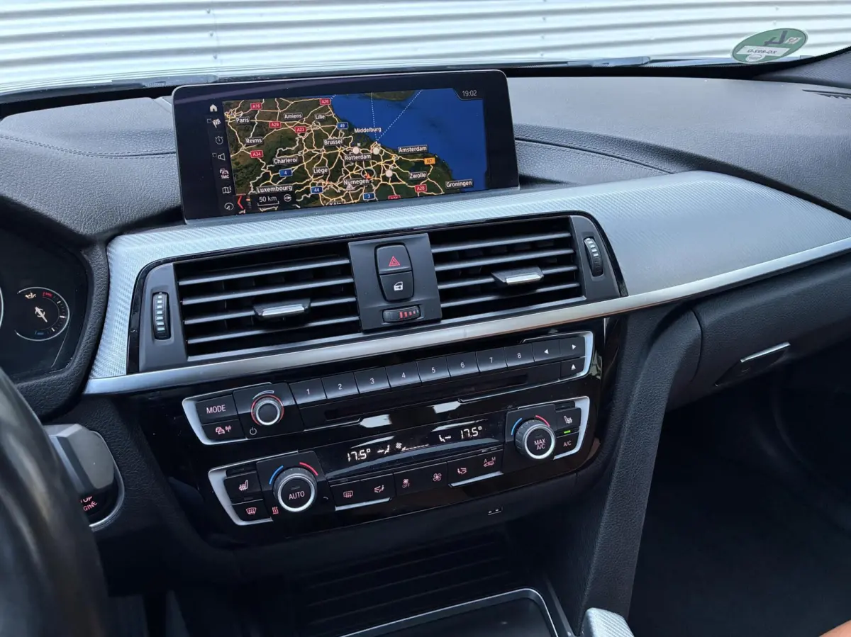 320i M Sport Edition Autom Leer Navi Led Schuifd Cruise Sportstoelen Nl Auto Vol Opties 2 De eigenaar Perfecte Staat