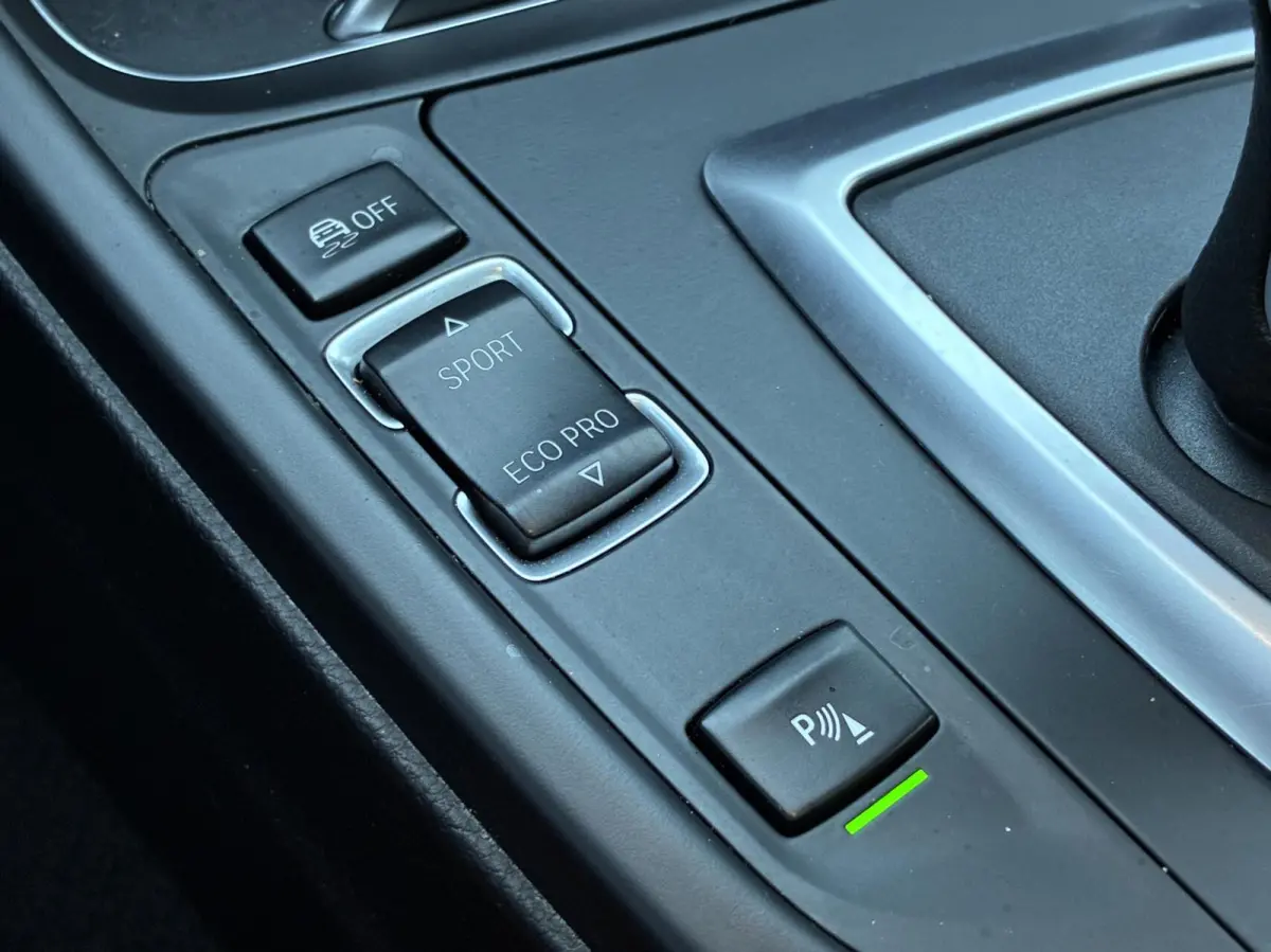 320i M Sport Edition Autom Leer Navi Led Schuifd Cruise Sportstoelen Nl Auto Vol Opties 2 De eigenaar Perfecte Staat