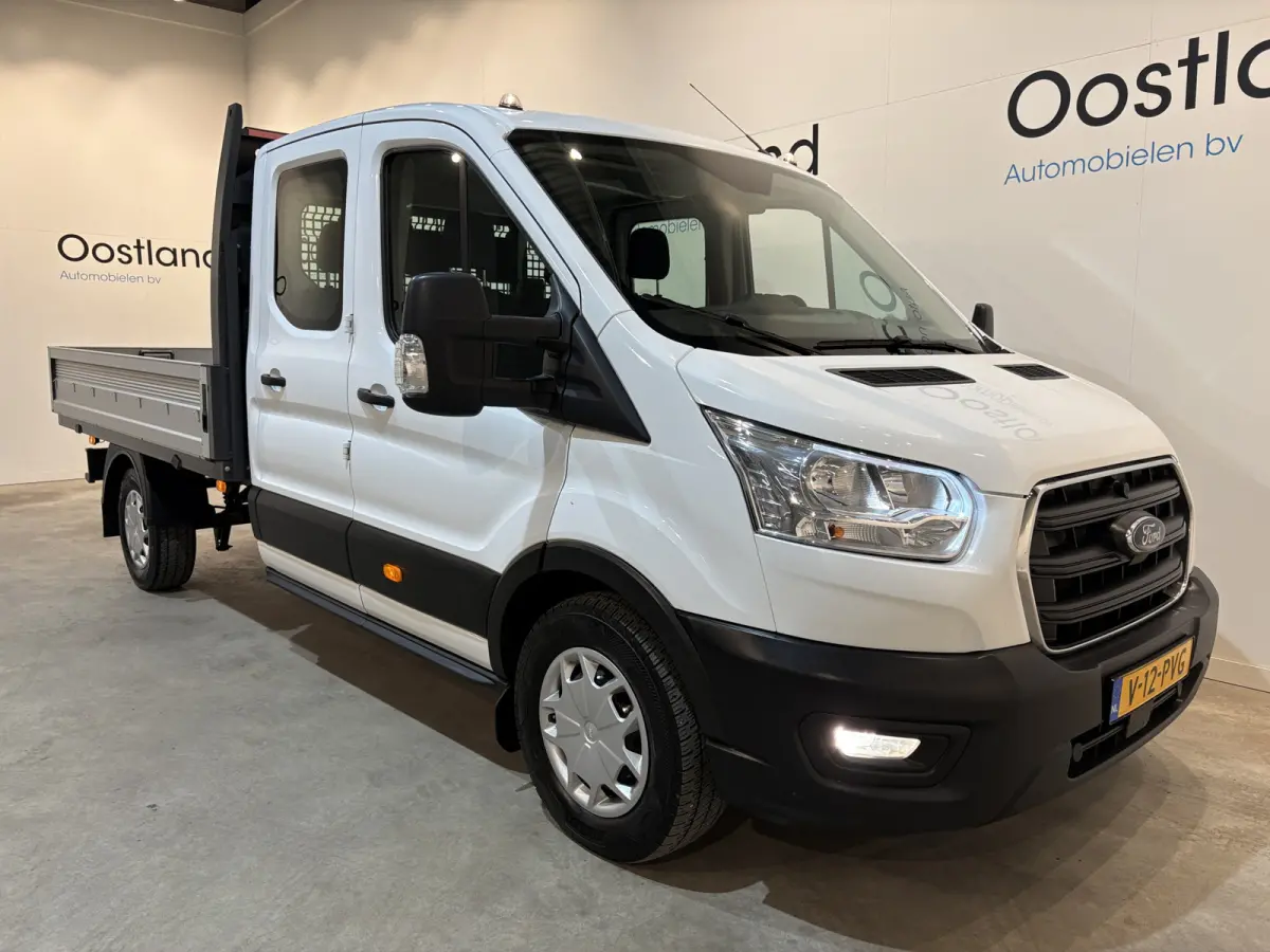 350 2.0 TDCI L3H1 DC Trend 4x4 / Open Laadbak / Dubbel Cabine 6 pers. / Airco / Trekhaak 2,8T / 54.500 KM !!