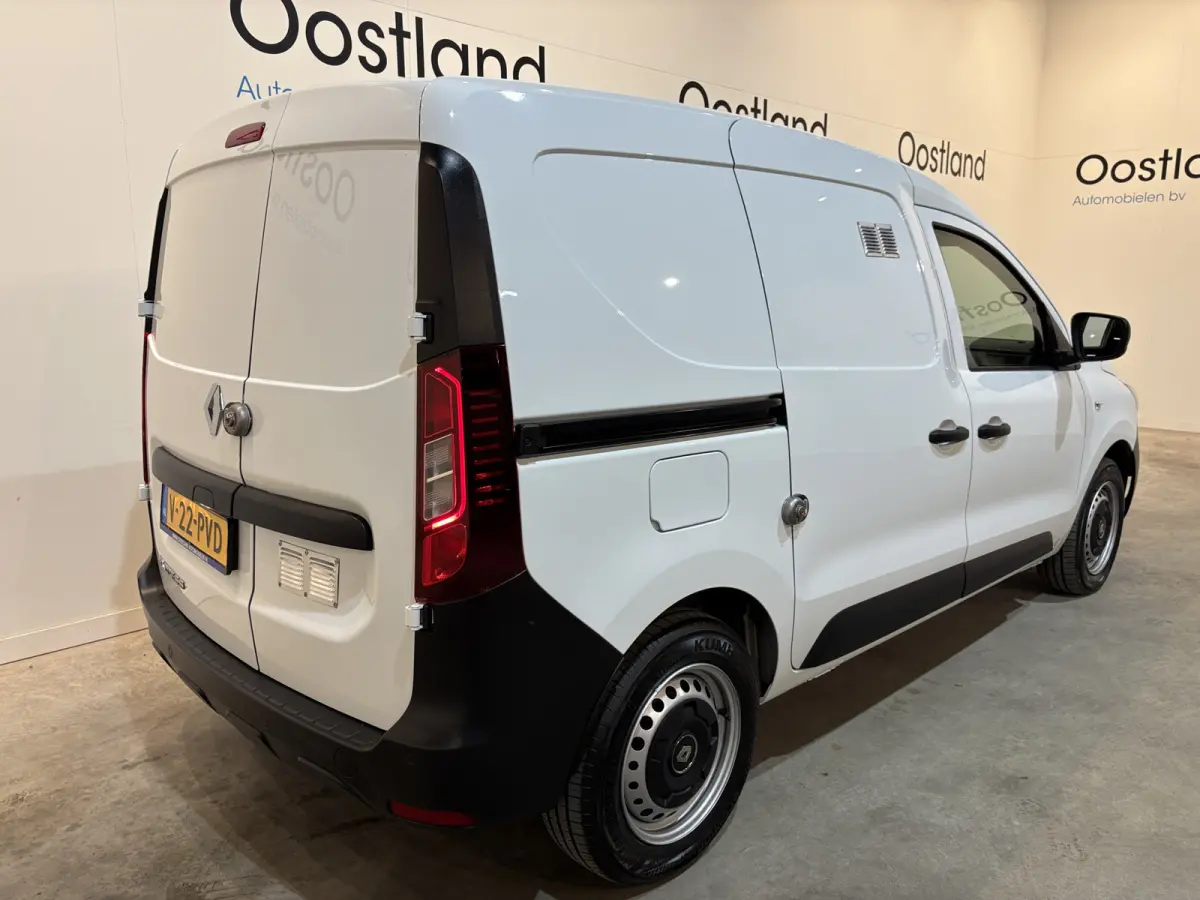 1.3 TCe 100 Comfort Benzine / Airco / Cruise / Navigatie / 11.500 KM !!