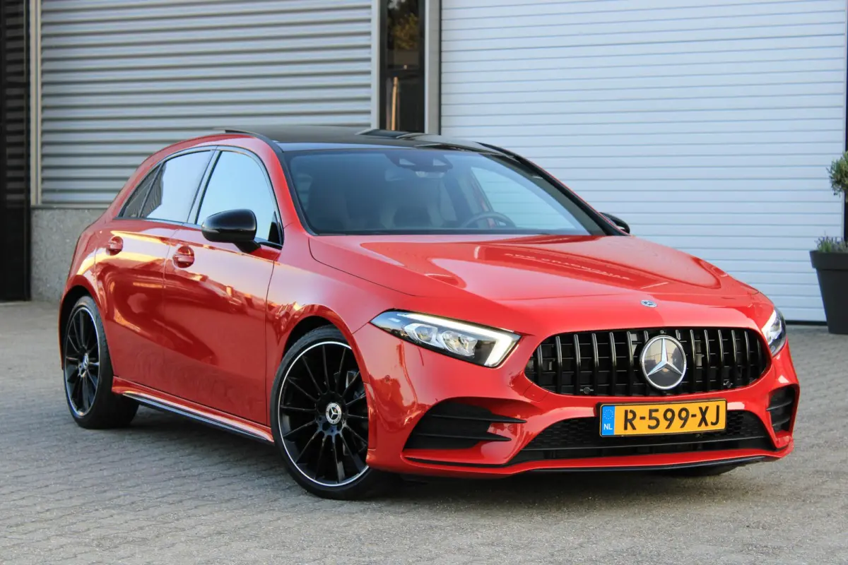 200 AMG Pano | Widescreen | Sfeerverlichting | Augmented Reality | 19" AMG | A45 Uitlaat | LED | Night