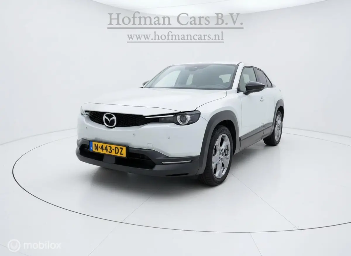 e-SkyActiv 145 36 kWh | 50.462 km | 93% SOH | Achteruitrijcamera | Ceramic | 2021 | Incl. BTW | NAP