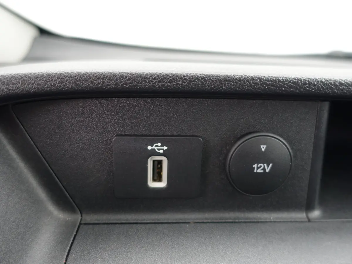 320 2.0 TDCI Euro 6 ST Line Aut- 3 Pers, Carplay, Android Auto,  Xenon Led, Dakrails, Cruise