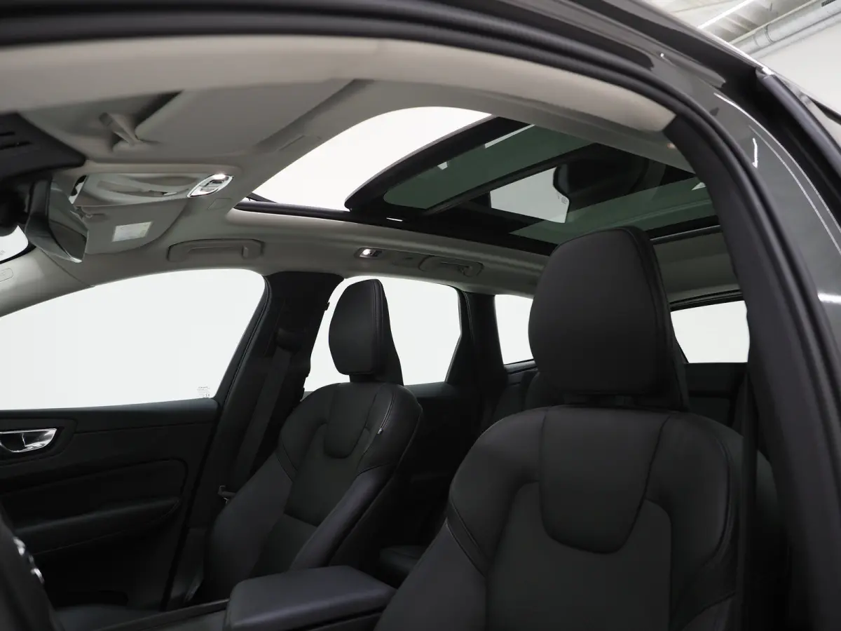 T6 340PK AWD Business Pro | Leder | Harman Kardon | Climate Pack | Pano-dak