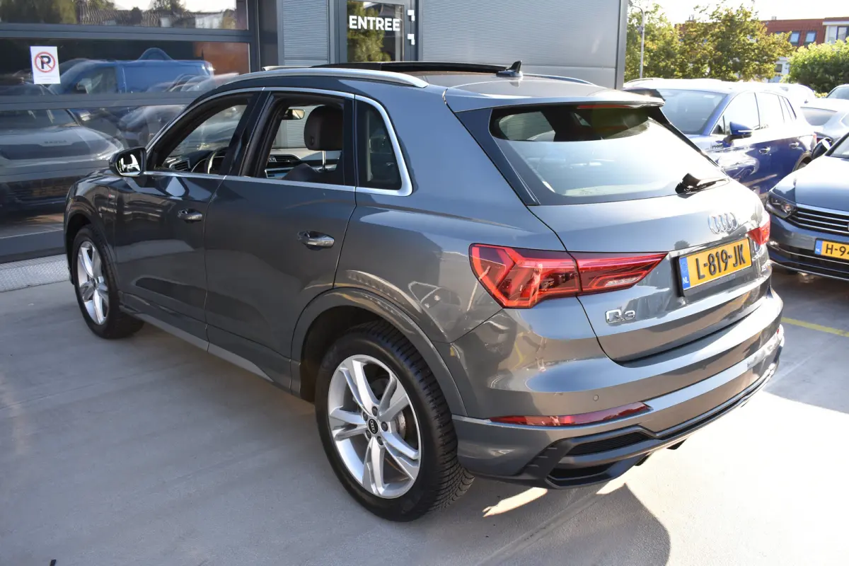 45 TFSI e S edition | S-Line in- en exterieur | Schuif-kanteldak | Dode hoek detectie | Bang & Olufsen soundsystem | Keyless | Parkeer pakket