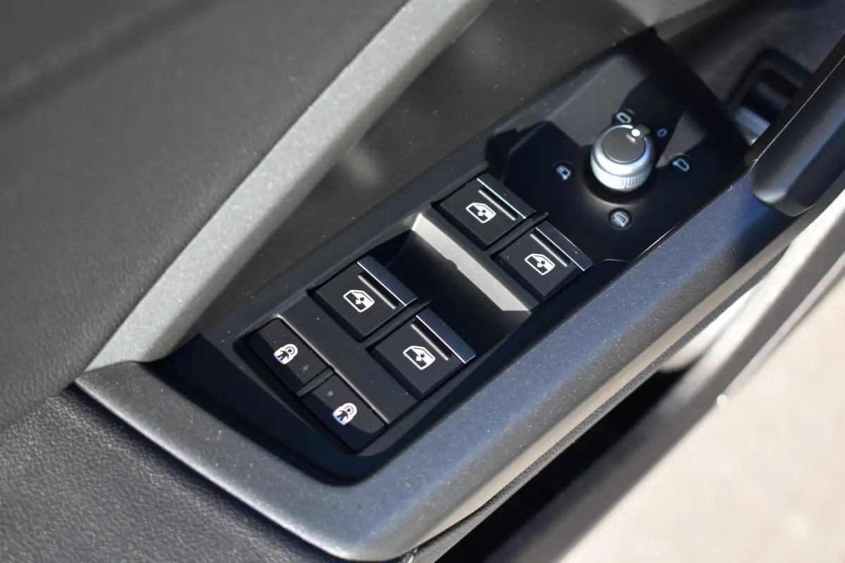 45 TFSI e S edition | S-Line in- en exterieur | Schuif-kanteldak | Dode hoek detectie | Bang & Olufsen soundsystem | Keyless | Parkeer pakket