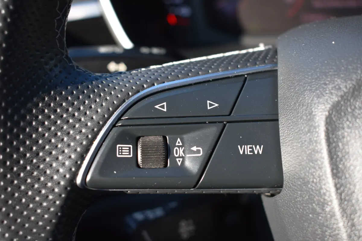 45 TFSI e S edition | S-Line in- en exterieur | Schuif-kanteldak | Dode hoek detectie | Bang & Olufsen soundsystem | Keyless | Parkeer pakket