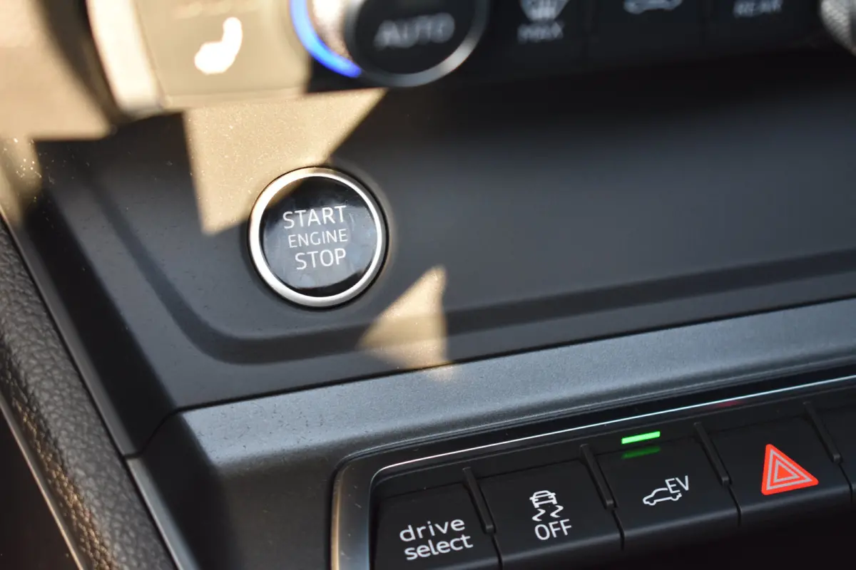45 TFSI e S edition | S-Line in- en exterieur | Schuif-kanteldak | Dode hoek detectie | Bang & Olufsen soundsystem | Keyless | Parkeer pakket
