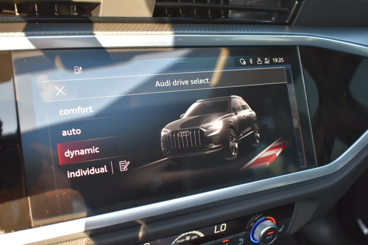 45 TFSI e S edition | S-Line in- en exterieur | Schuif-kanteldak | Dode hoek detectie | Bang & Olufsen soundsystem | Keyless | Parkeer pakket